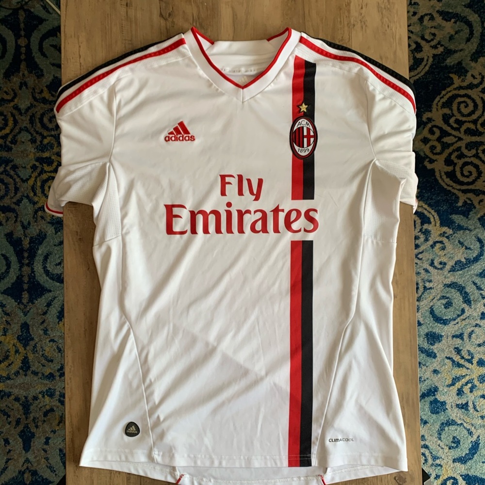 A.C. Milan Futbol Jersey